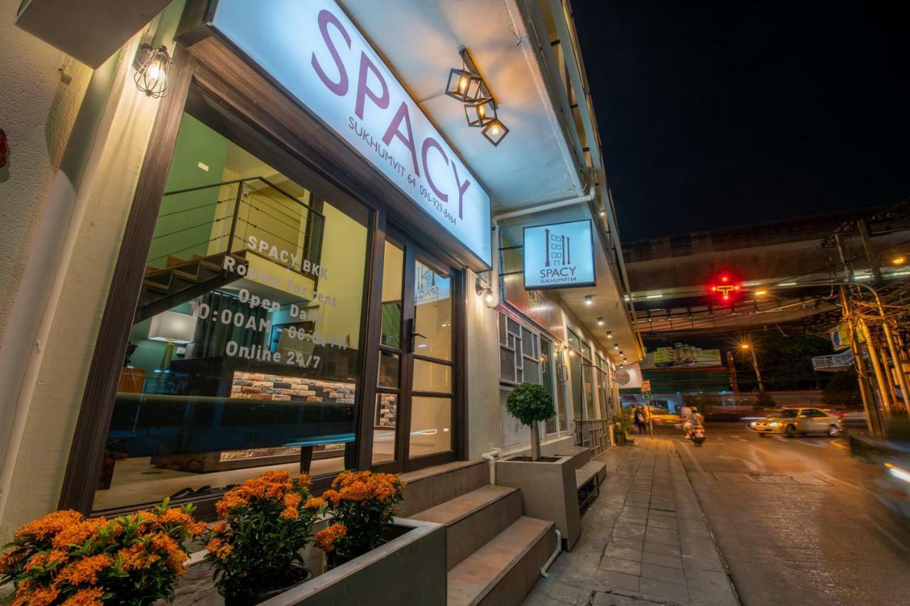 Spacy Bkk Hotel Банкок Екстериор снимка